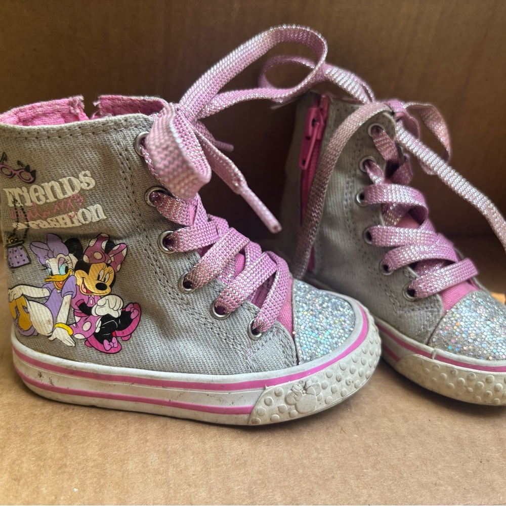 Disney Minnie Mouse and Daisy Duck Kids Sneakers - Pink and Gray